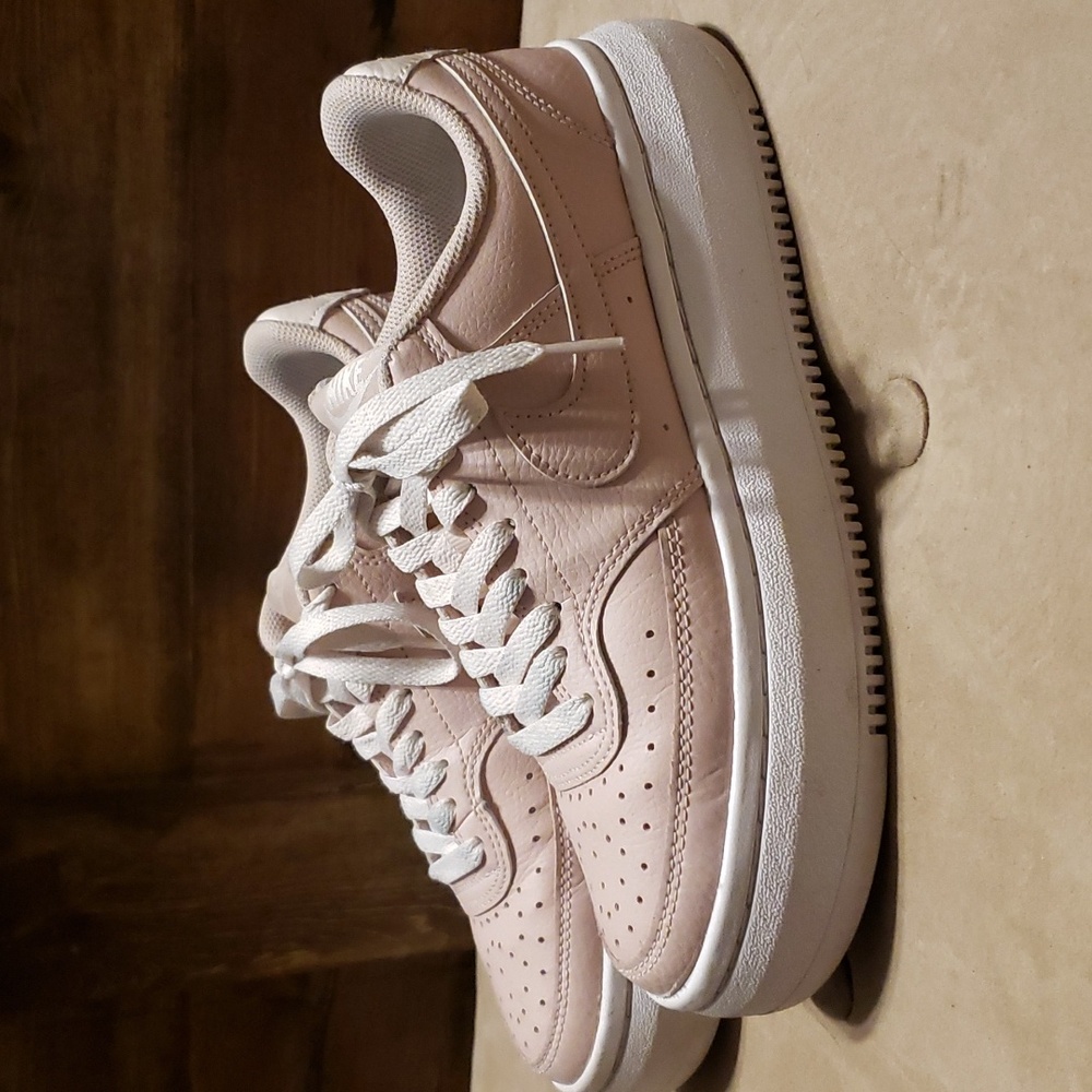 Nike Court Vision Alta Size 9 Pink